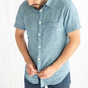Linen chambray short sleeve shirt